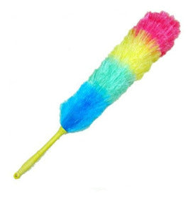 Plumero de Colores Multiuso; Si necesitas alcanzar esos lugares difíciles, el plumero te ayudará a eliminar el polvo de esas zonas difíciles sin esfuerzo.
\nSu diseño ergonómico permite un mejor manejo del producto.